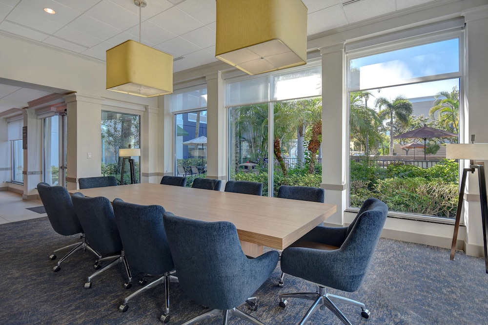 Hilton Garden Inn Ft Myers — Hotel building in Fort Myers, Florida