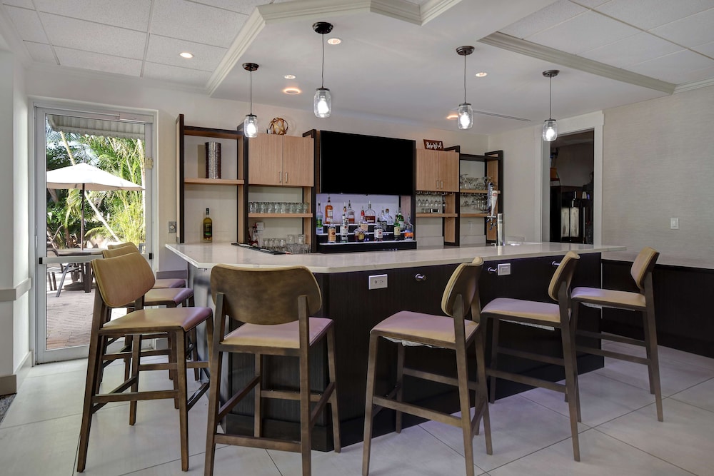 Hilton Garden Inn Ft Myers — Restaurant & bars in Fort Myers, Florida