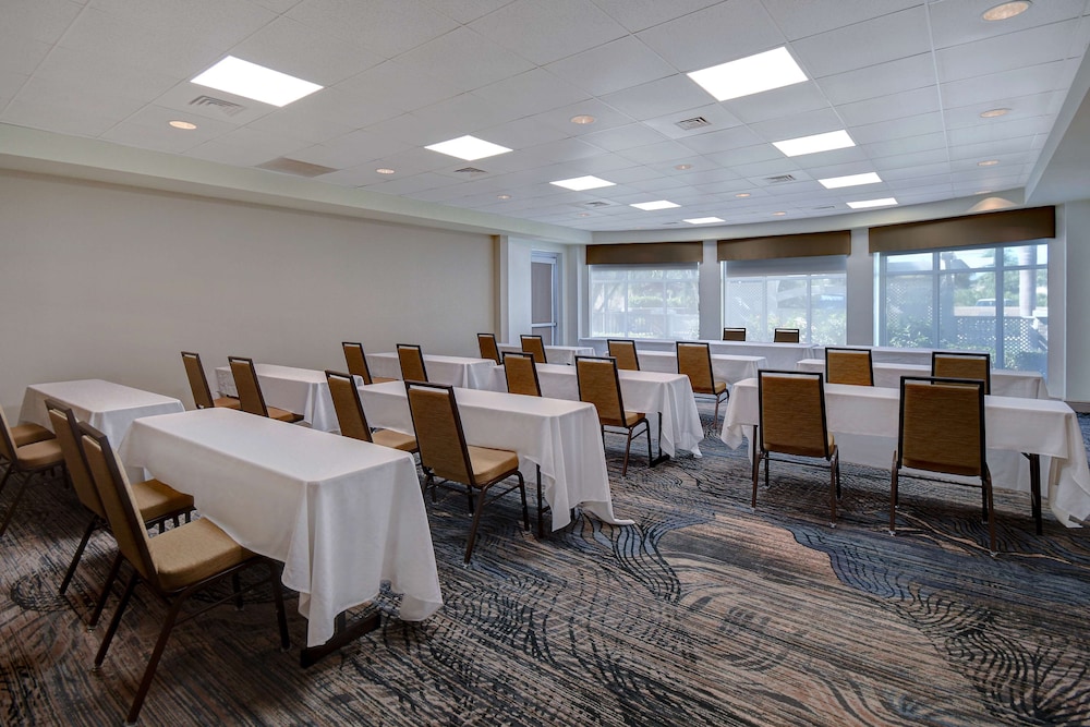 Hilton Garden Inn Ft Myers — Hotel building in Fort Myers, Florida