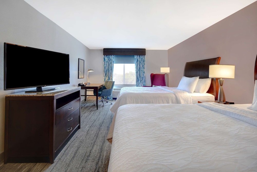 Hilton Garden Inn Ft Myers — Hotel rooms in Fort Myers, Florida