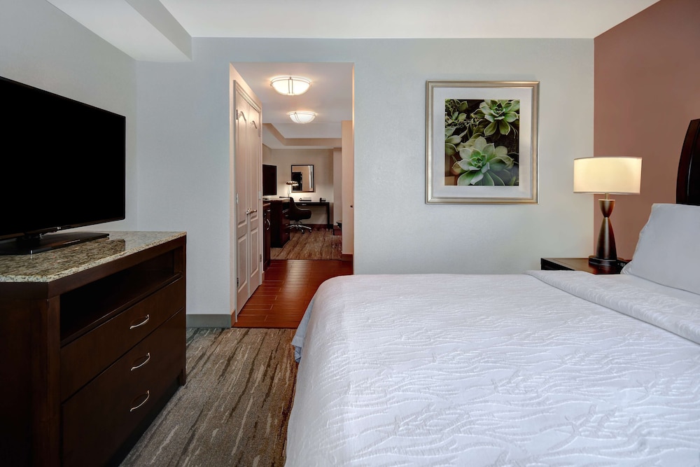 Hilton Garden Inn Ft Myers — Hotel rooms in Fort Myers, Florida