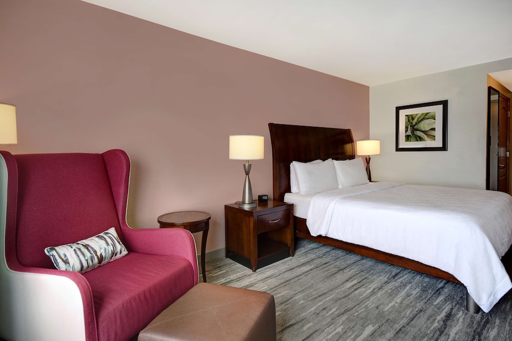 Hilton Garden Inn Ft Myers — Hotel rooms in Fort Myers, Florida