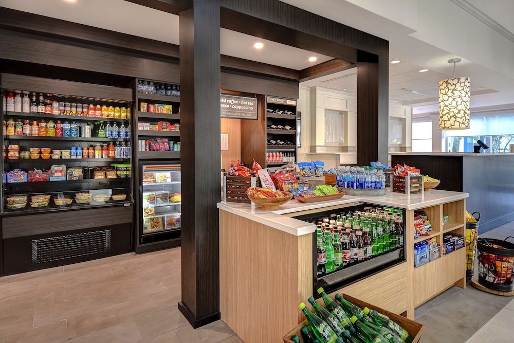 Hilton Garden Inn Ft Myers — Restaurant & bars in Fort Myers, Florida