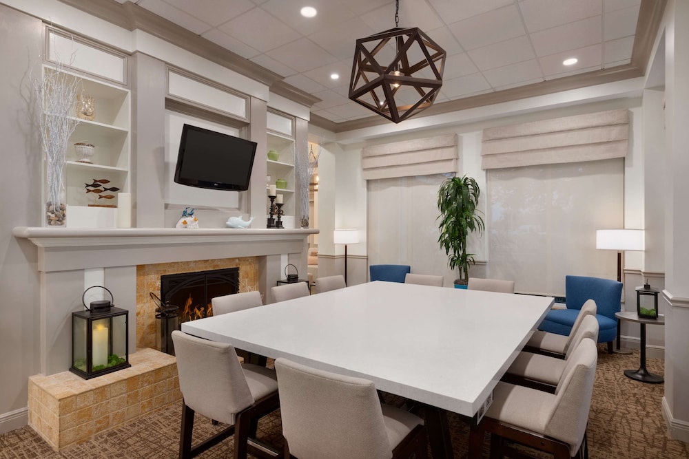 Hilton Garden Inn Fort Myers Airport/FGCU — Restaurant & bars in Fort Myers, Florida