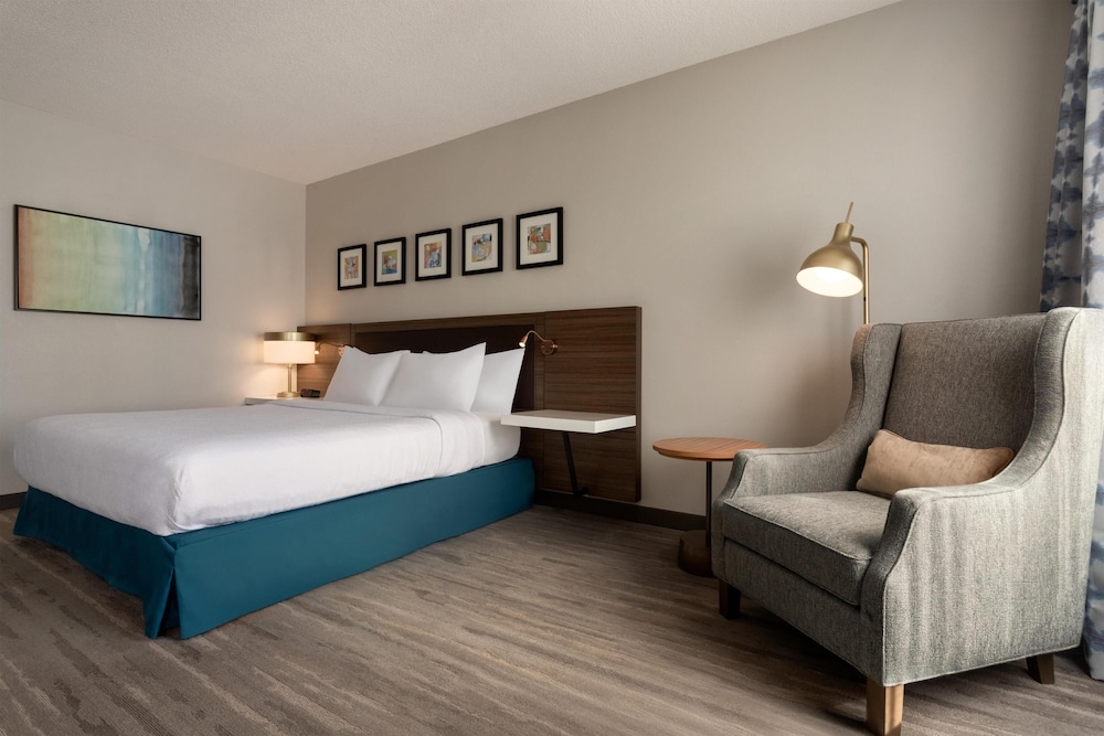 Hilton Garden Inn Fort Myers Airport/FGCU — Hotel rooms in Fort Myers, Florida