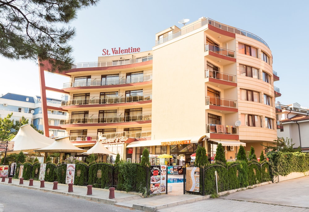 Hotel Saint Valentine — Hotel building in Sunny Beach, Burgas Region