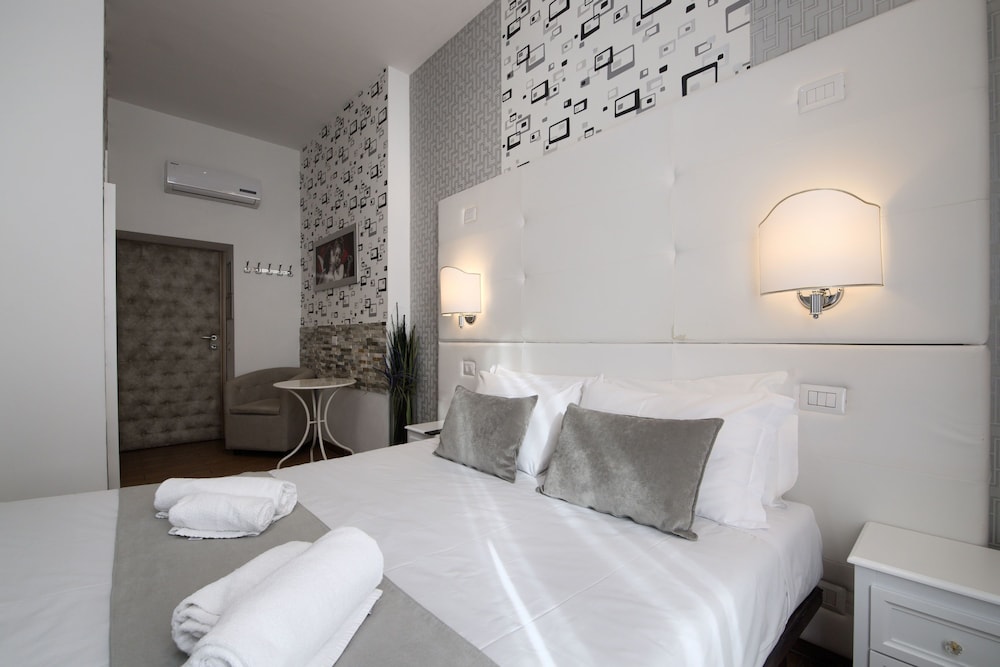Vatican Nausicaa — Hotel rooms in Rome, Lazio