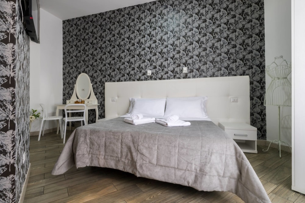 Vatican Nausicaa — Hotel rooms in Rome, Lazio