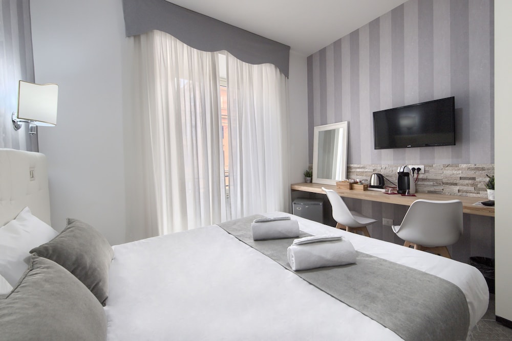 Vatican Nausicaa — Hotel rooms in Rome, Lazio