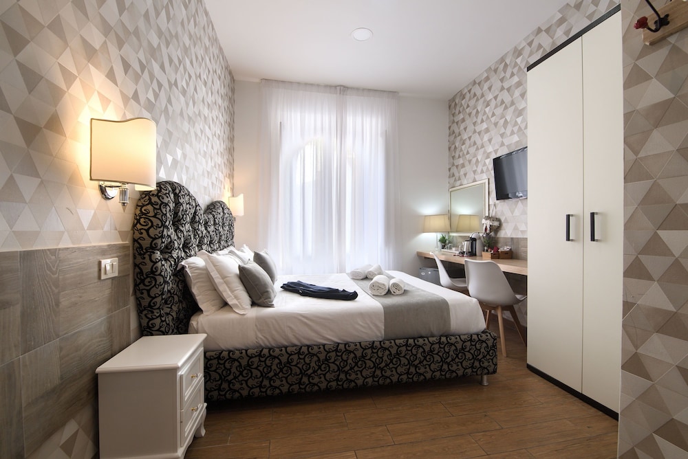 Vatican Nausicaa — Hotel rooms in Rome, Lazio