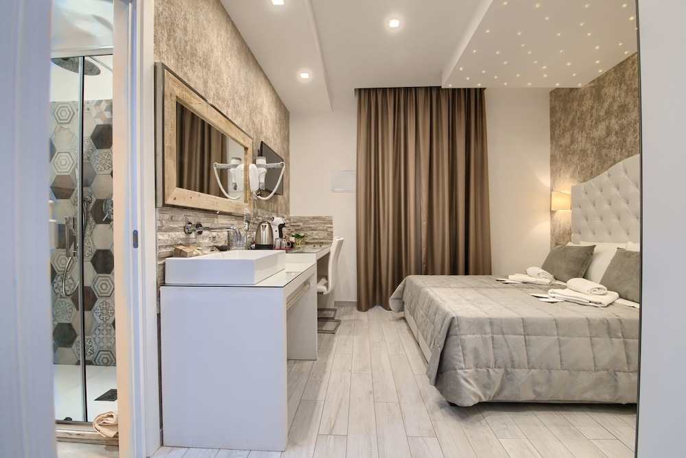 Vatican Nausicaa — Hotel rooms in Rome, Lazio