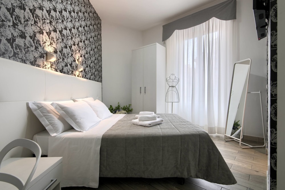Vatican Nausicaa — Hotel rooms in Rome, Lazio