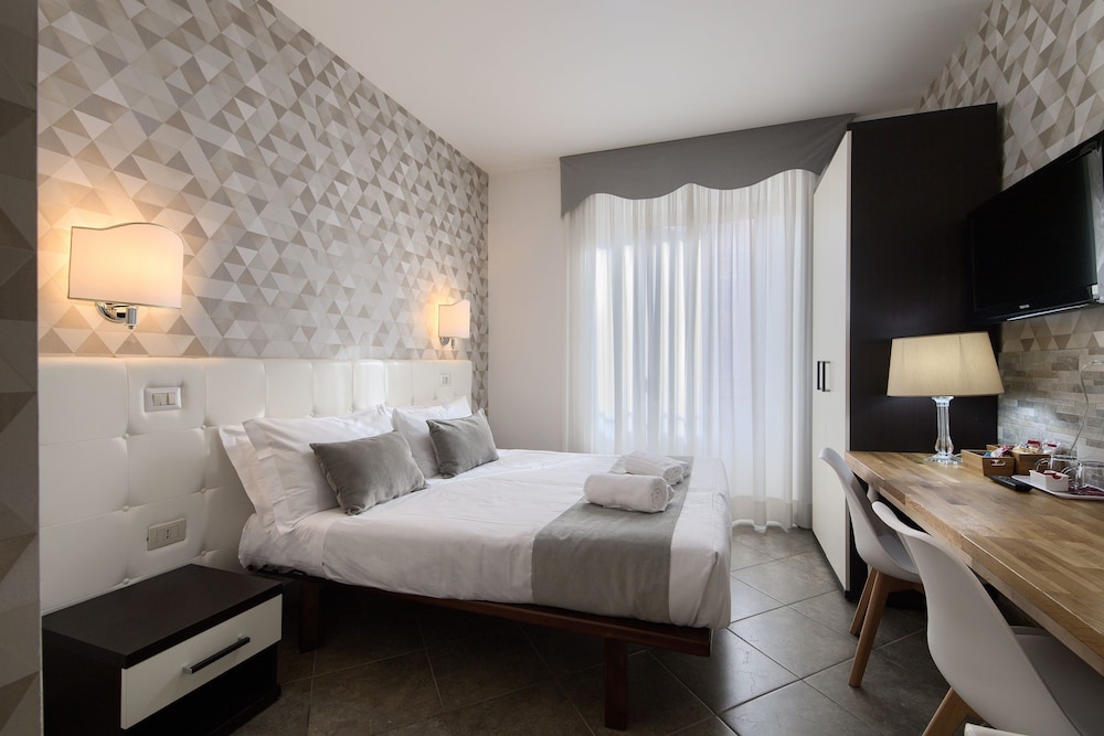Vatican Nausicaa — Hotel rooms in Rome, Lazio