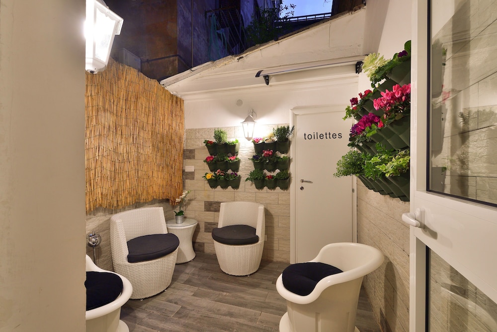 Vatican Nausicaa — Restaurant & bars in Rome, Lazio
