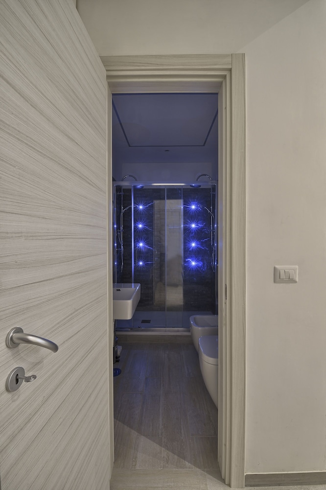 Vatican Nausicaa — Hotel rooms in Rome, Lazio