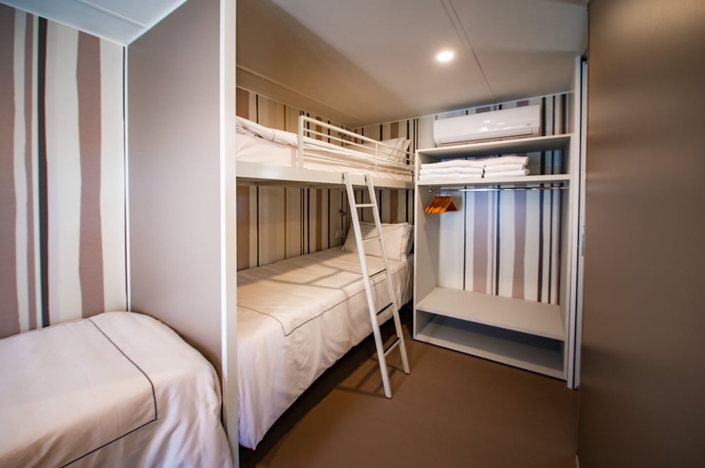 Arena Stoja Camping Homes — Hotel rooms in Pula, Istria