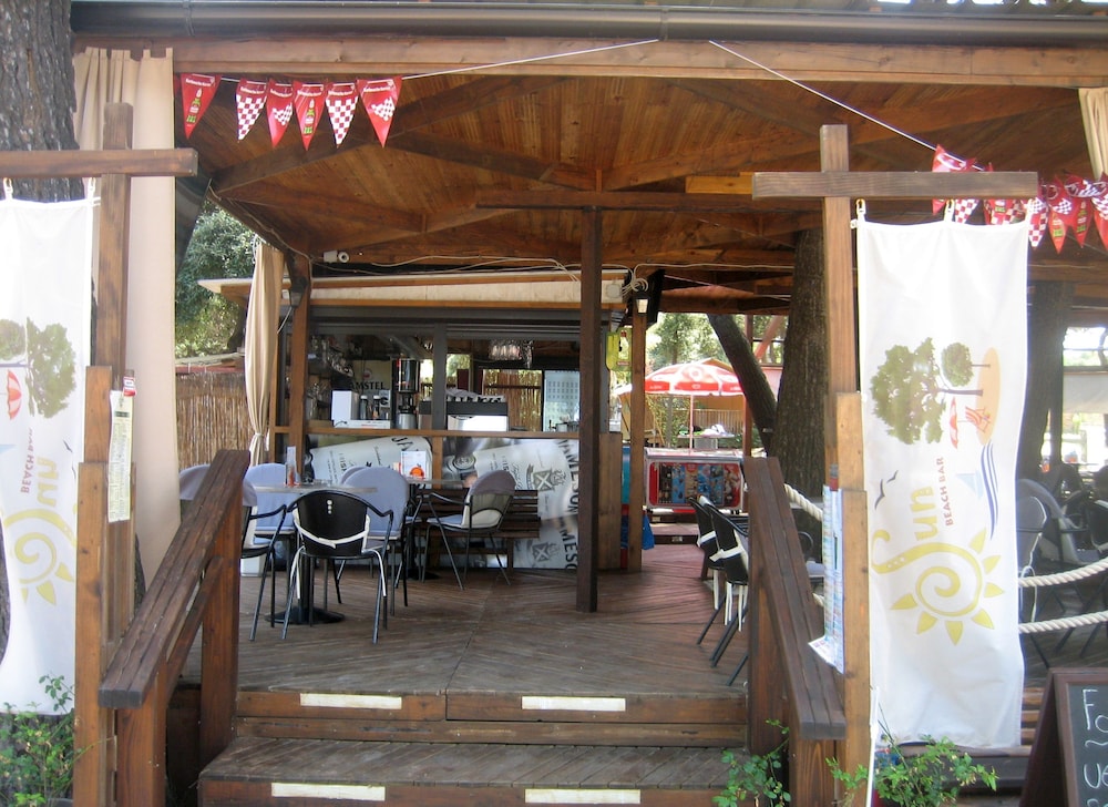 Arena Stoja Camping Homes — Restaurant & bars in Pula, Istria