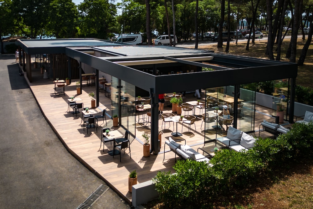 Arena Stoja Camping Homes — Restaurant & bars in Pula, Istria