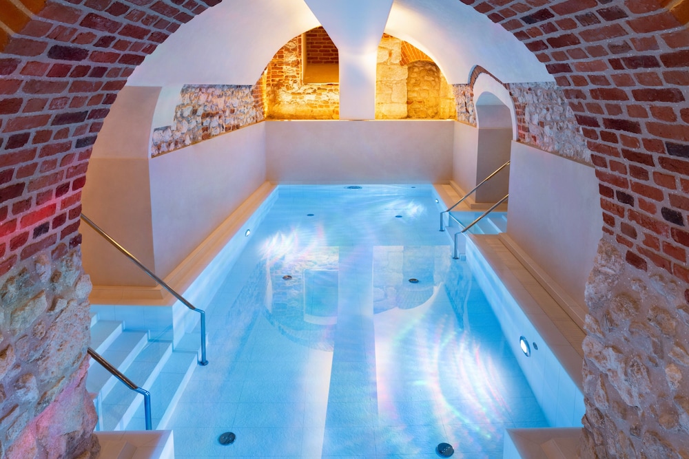 Wyndham Grand Krakow Old Town — Swimming pool in Krakow, Lesser Poland
