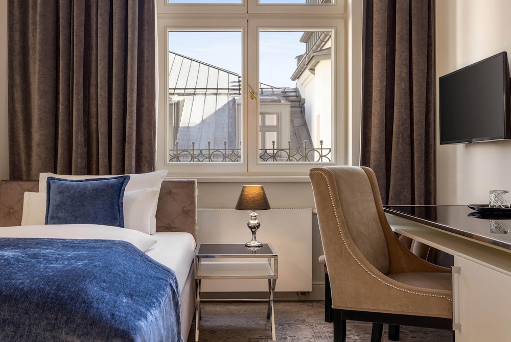 Wyndham Grand Krakow Old Town — Hotel rooms in Krakow, Lesser Poland