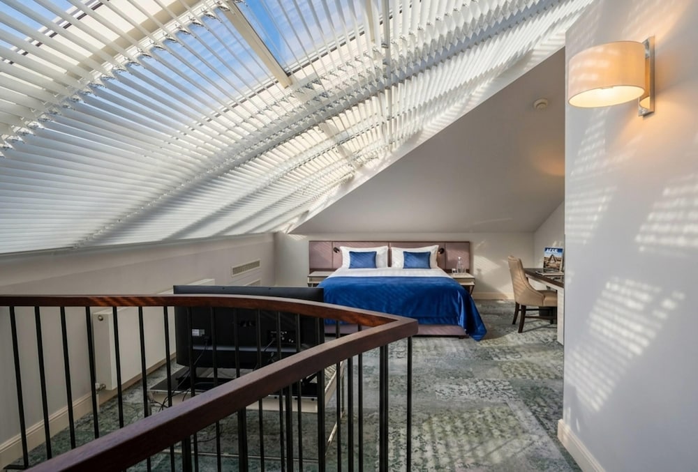 Wyndham Grand Krakow Old Town — Hotel rooms in Krakow, Lesser Poland