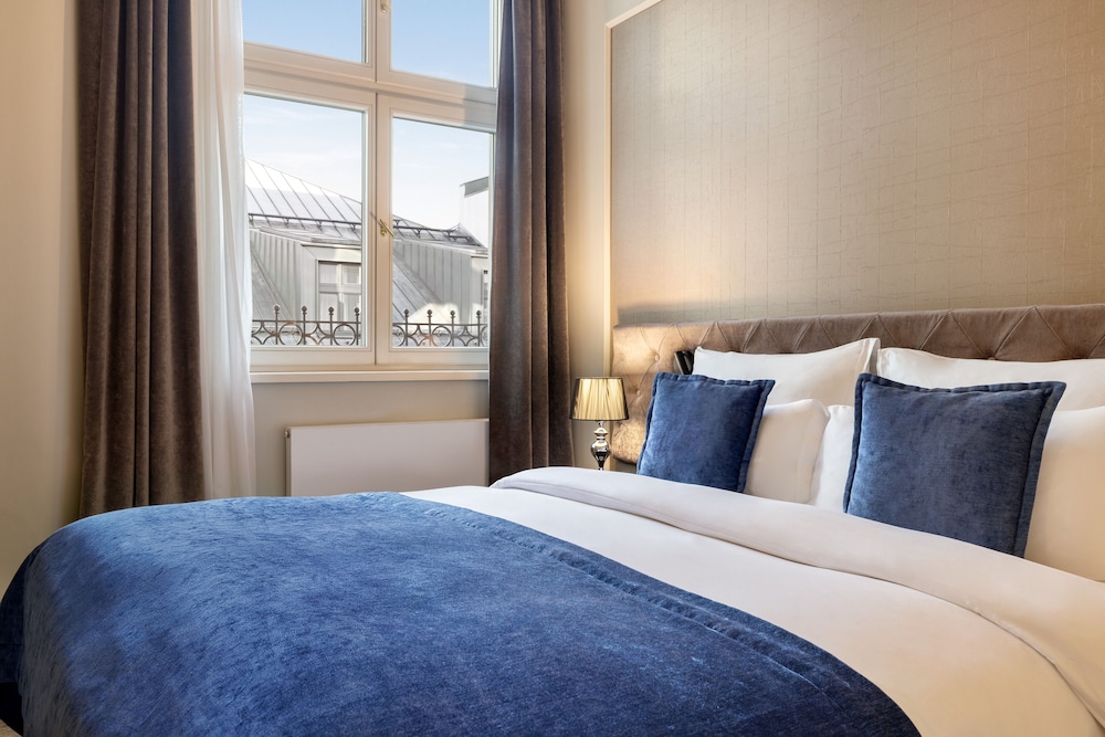 Wyndham Grand Krakow Old Town — Hotel rooms in Krakow, Lesser Poland