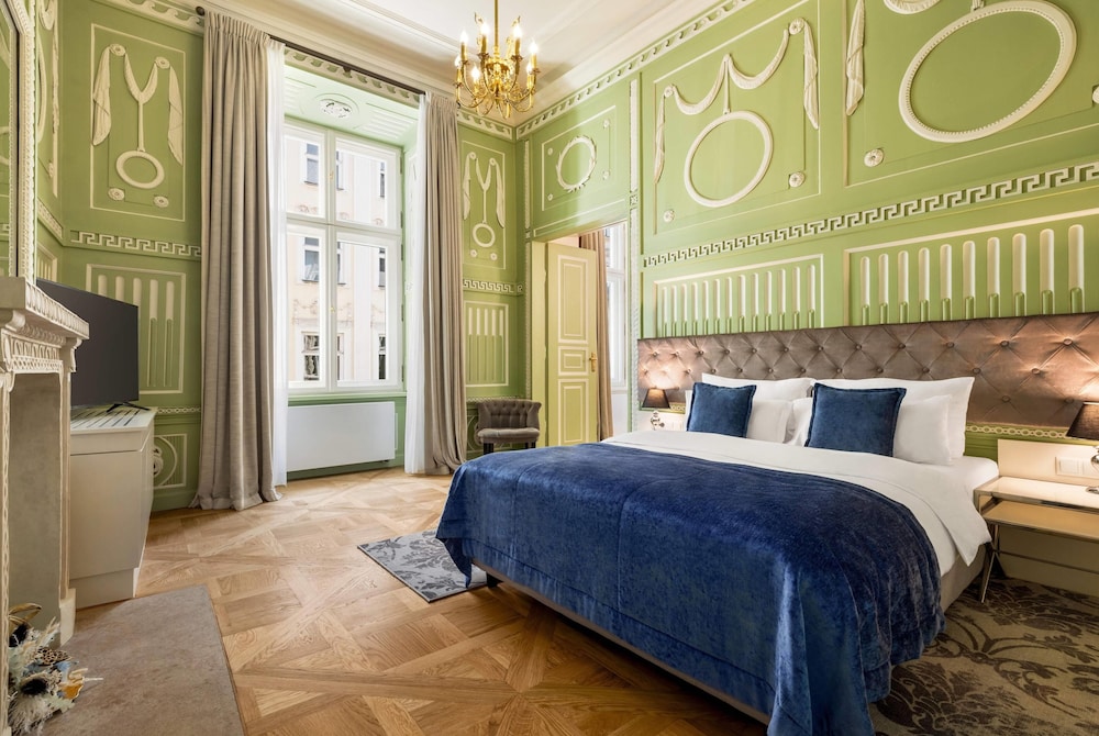 Wyndham Grand Krakow Old Town — Hotel rooms in Krakow, Lesser Poland