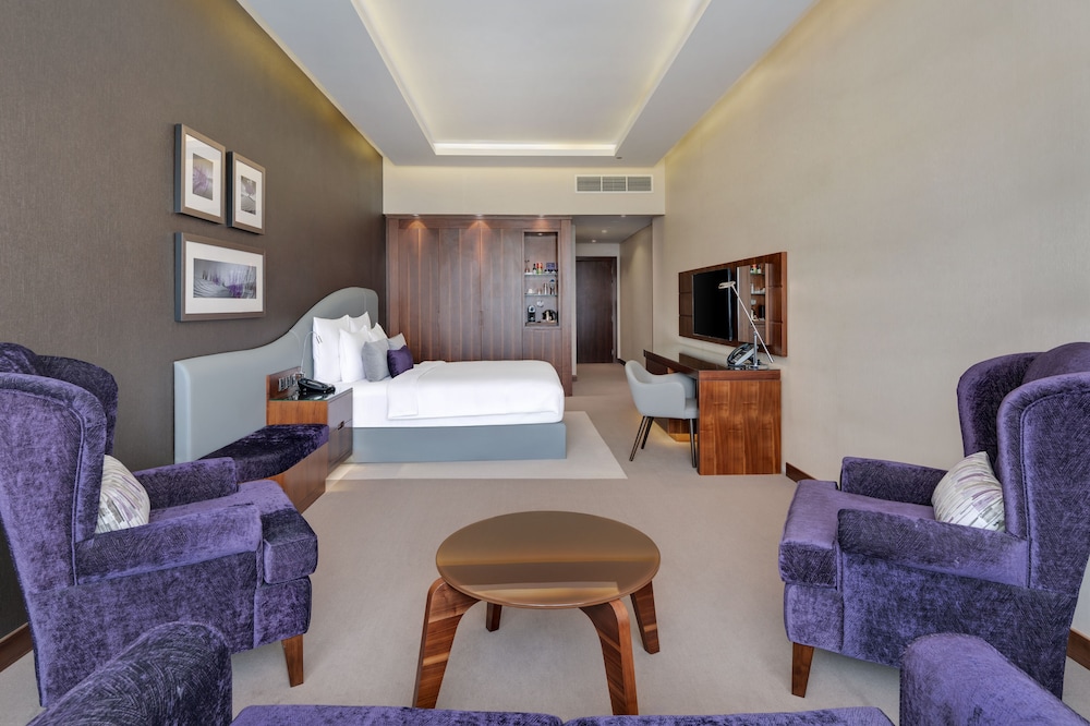 Radisson Blu Hotel Dubai Waterfront — Hotel rooms in Dubai