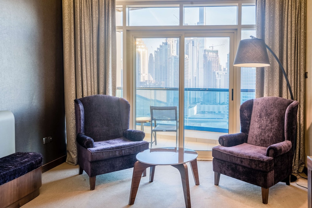 Radisson Blu Hotel Dubai Waterfront — Hotel rooms in Dubai