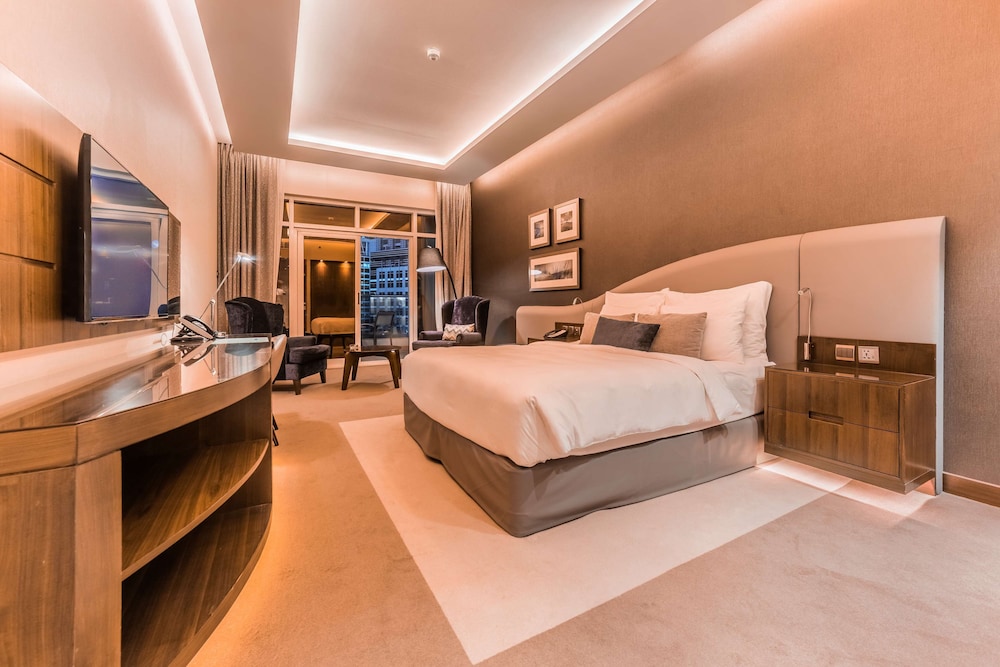 Radisson Blu Hotel Dubai Waterfront — Hotel rooms in Dubai