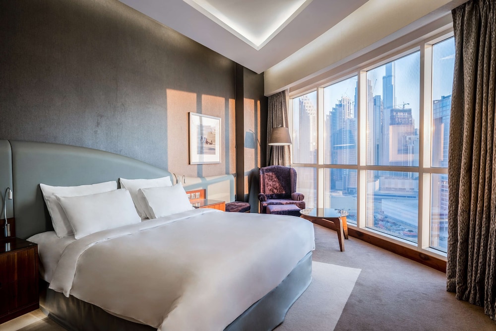 Radisson Blu Hotel Dubai Waterfront — Hotel rooms in Dubai