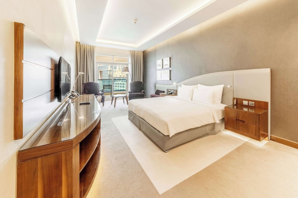 Radisson Blu Hotel Dubai Waterfront — Hotel rooms in Dubai