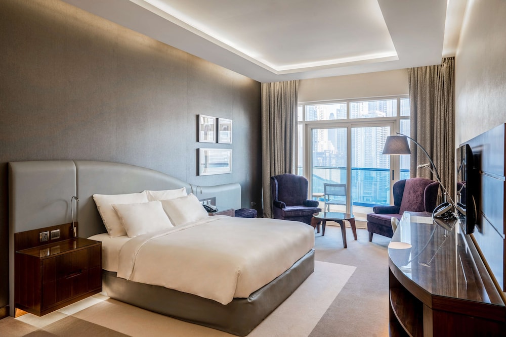 Radisson Blu Hotel Dubai Waterfront — Hotel rooms in Dubai