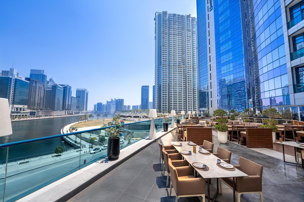 Radisson Blu Hotel Dubai Waterfront - zdjęcie 3