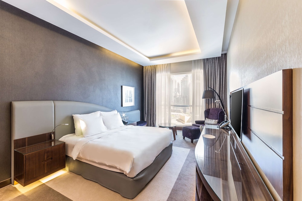 Radisson Blu Hotel Dubai Waterfront — Hotel rooms in Dubai