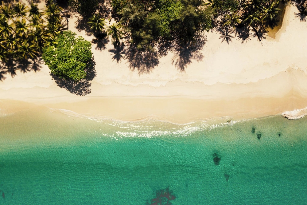 Twinpalms Surin Beach Phuket — Beach in Bang Tao Beach, Phuket Province