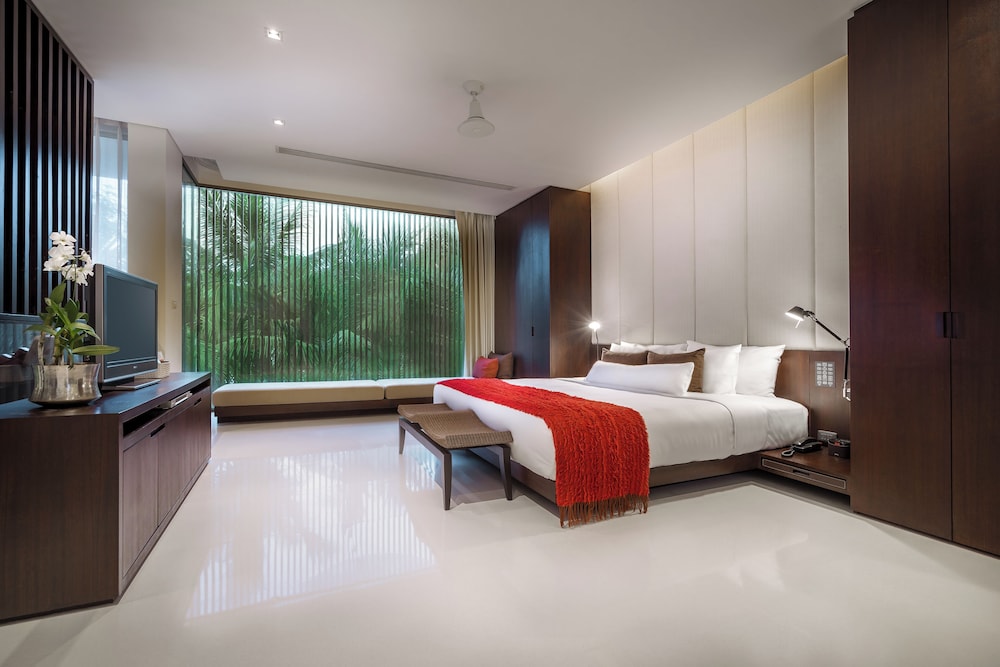Twinpalms Surin Beach Phuket — Hotel rooms in Bang Tao Beach, Phuket Province