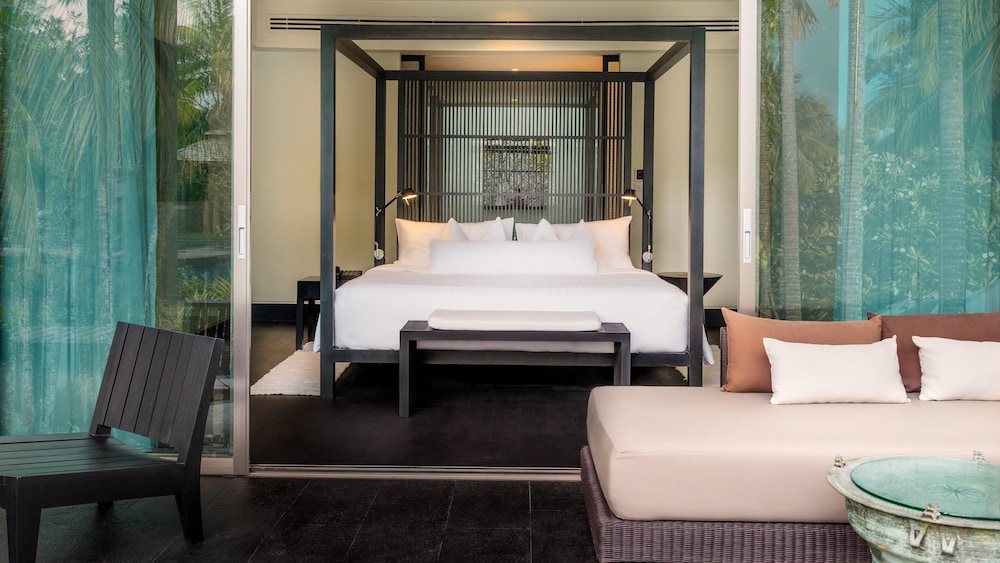 Twinpalms Surin Beach Phuket — Hotel rooms in Bang Tao Beach, Phuket Province