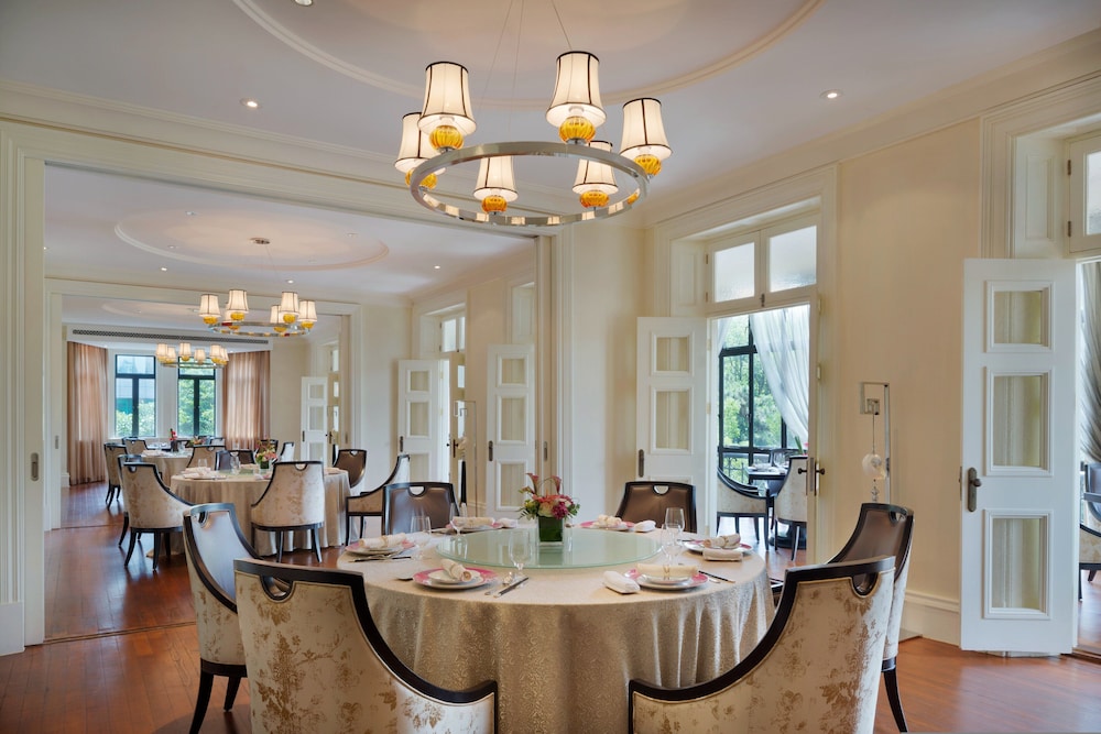 InterContinental Shanghai Ruijin by IHG — Restaurant & bars in Shanghai, Shanghai