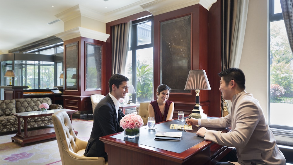 InterContinental Shanghai Ruijin by IHG — Restaurant & bars in Shanghai, Shanghai