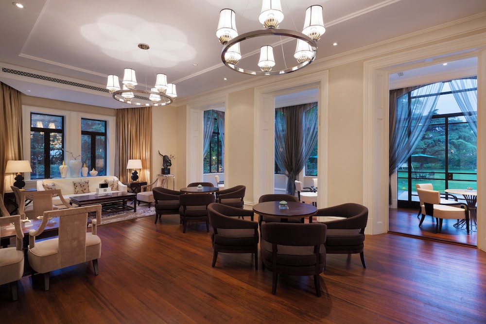 InterContinental Shanghai Ruijin by IHG — Restaurant & bars in Shanghai, Shanghai