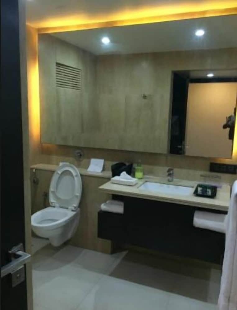 Kyriad Prestige Goa by Mastiff — Hotel rooms in Calangute, Goa