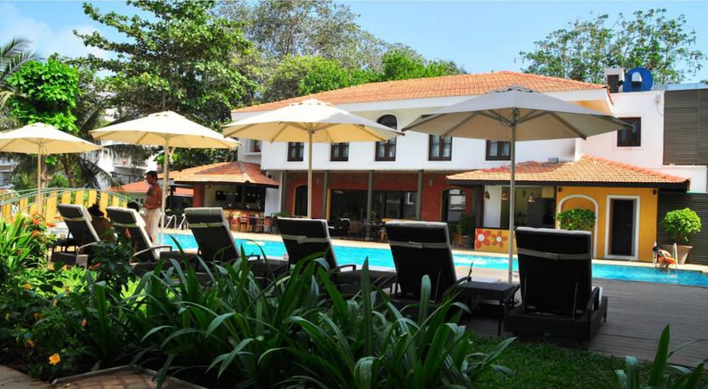 Kyriad Prestige Goa by Mastiff — Swimming pool in Calangute, Goa