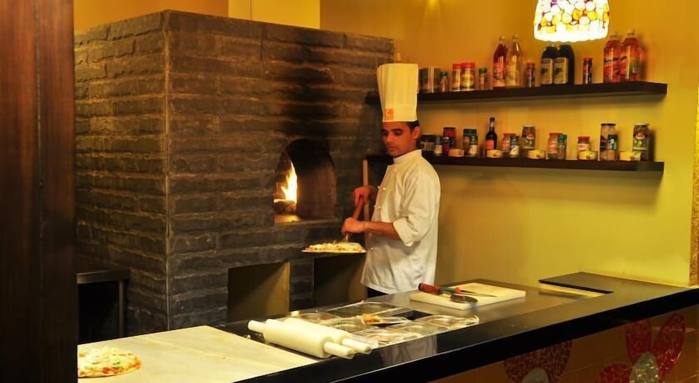 Kyriad Prestige Goa by Mastiff — Restaurant & bars in Calangute, Goa