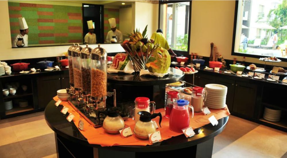 Kyriad Prestige Goa by Mastiff — Restaurant & bars in Calangute, Goa