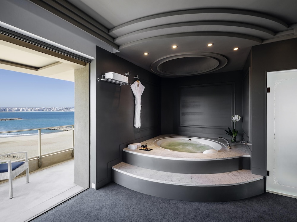Mövenpick Hotel & Casino Malabata Tanger — Hotel rooms in Tangier, Tangier-Tetouan