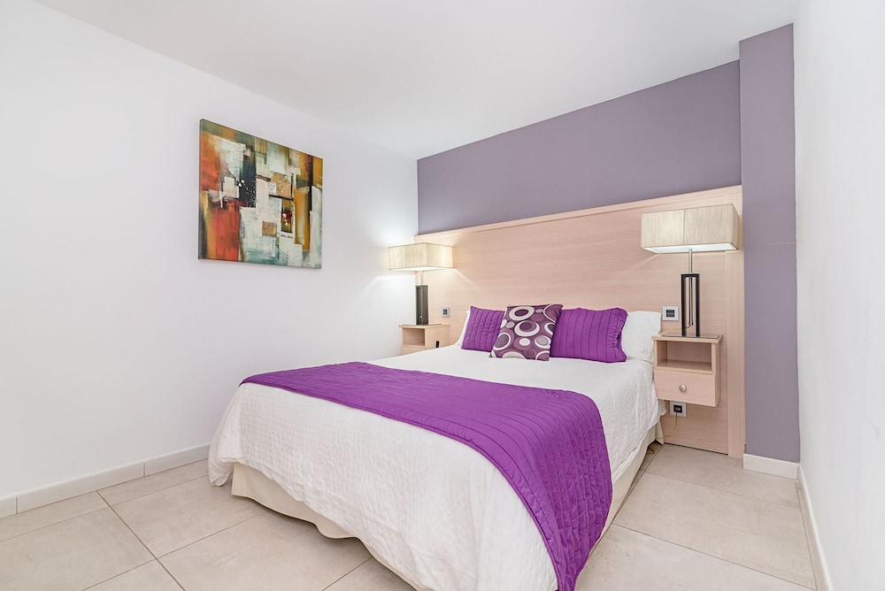 Sol Mogan Suites — Hotel rooms in Puerto de Mogan, Canary Islands