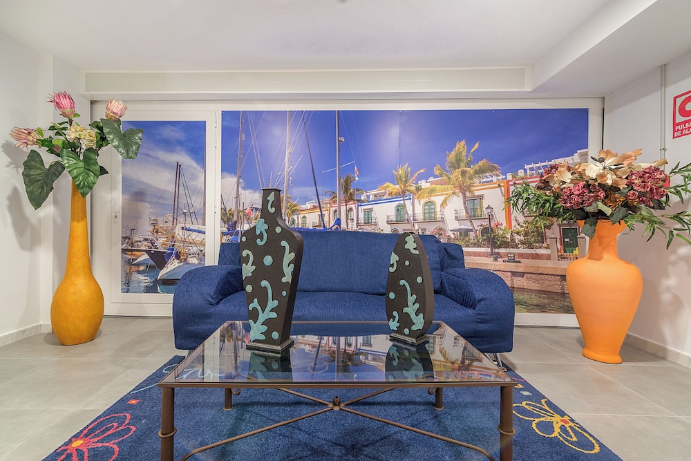 Sol Mogan Suites — Hotel rooms in Puerto de Mogan, Canary Islands