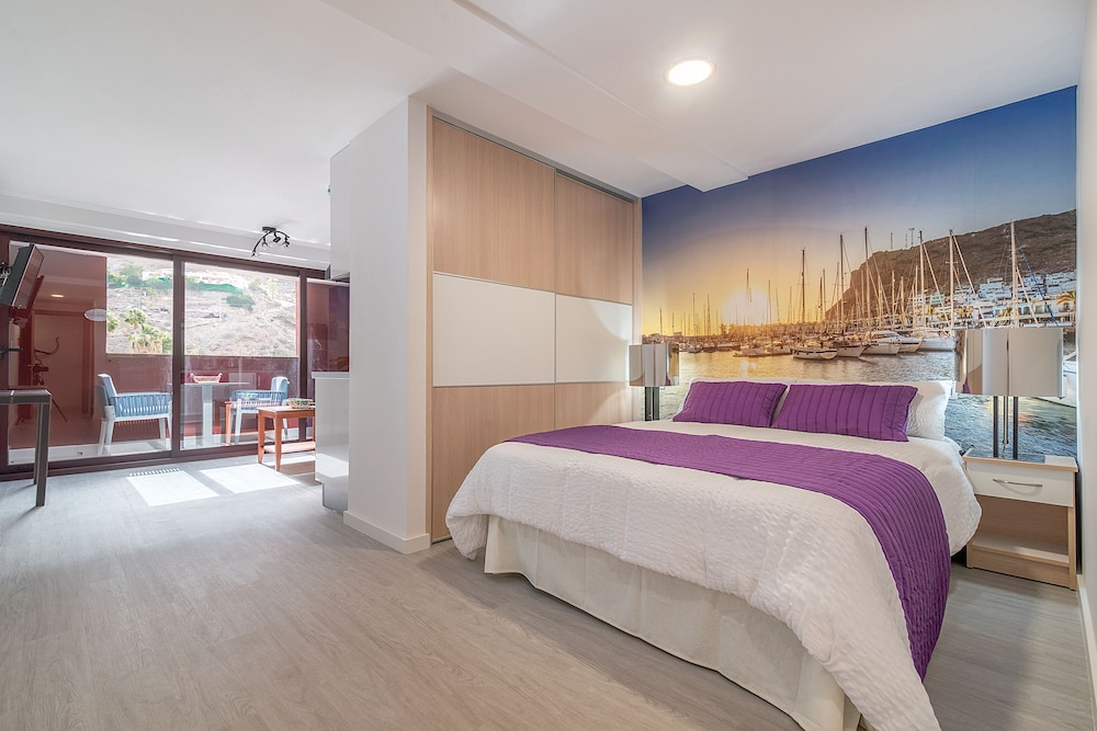 Sol Mogan Suites — Hotel rooms in Puerto de Mogan, Canary Islands