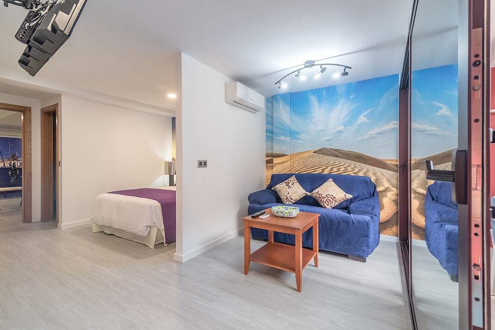 Sol Mogan Suites — Hotel rooms in Puerto de Mogan, Canary Islands